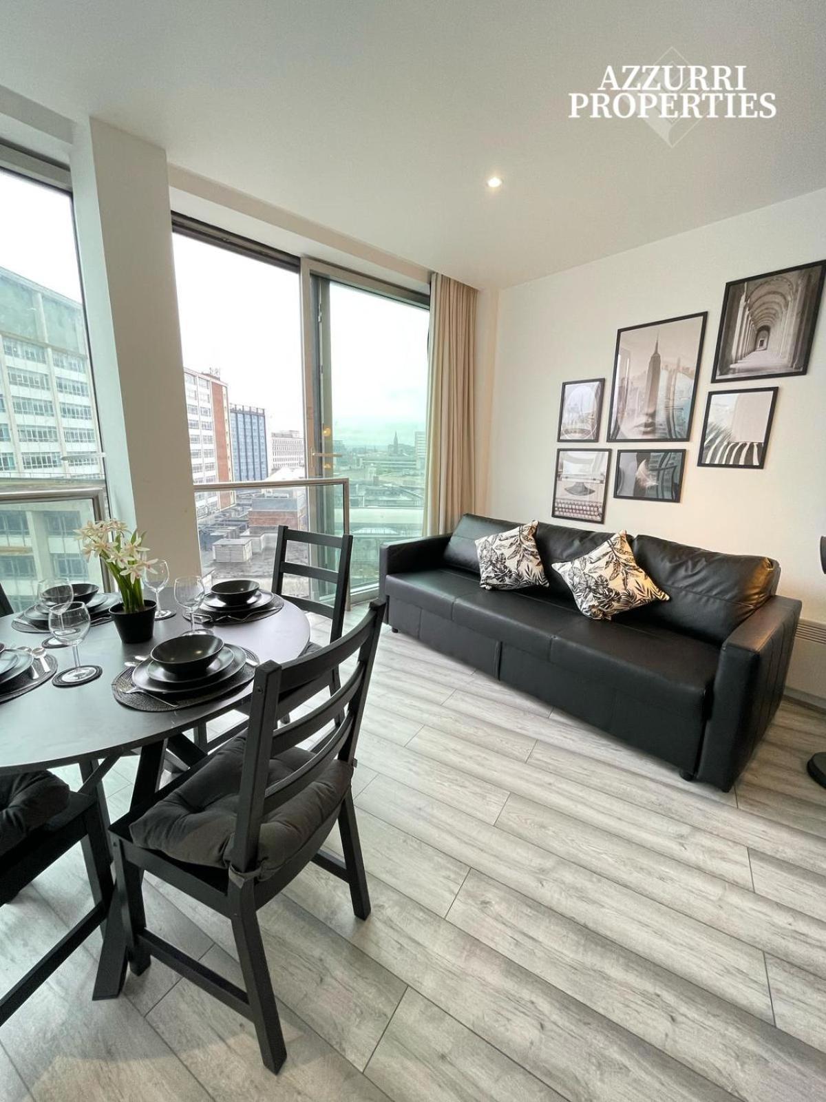 50 Percent Off Monthly Only 4-minute Walk To Moor Street Apartment Birmingham