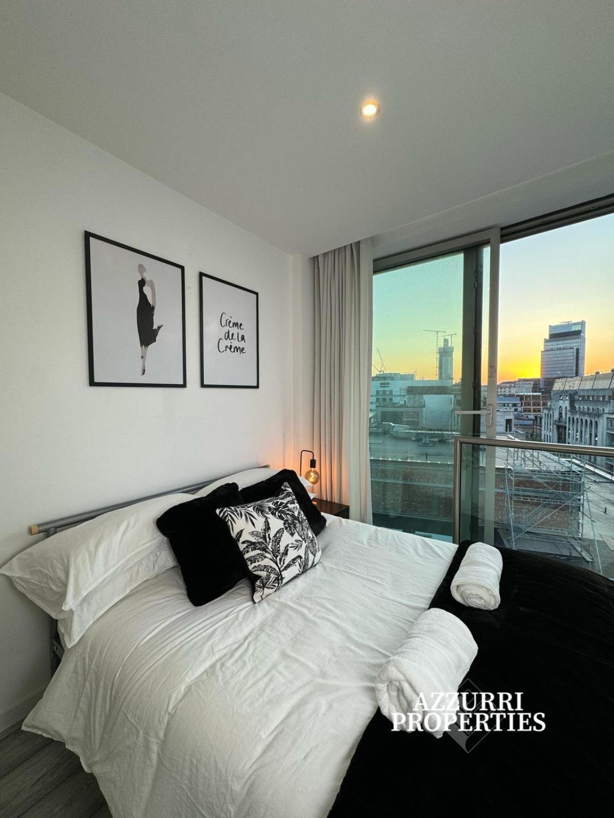 50 Percent Off Monthly Only 4-minute Walk To Moor Street Apartment